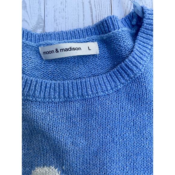 Moon & Madison Women’s Large Blue Daisy Knit Cropped Sweater Soft Floral Y2K - Picture 2 of 6